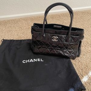 CHANEL Purse